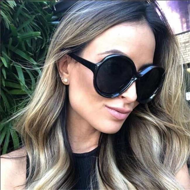 Oversized Sunglasses Women Vintage Round Gradient Shades 