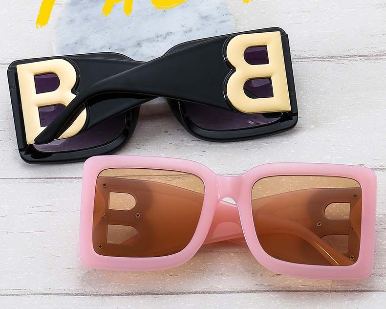 Onrtry Oversized Square Letter B Sunglasses