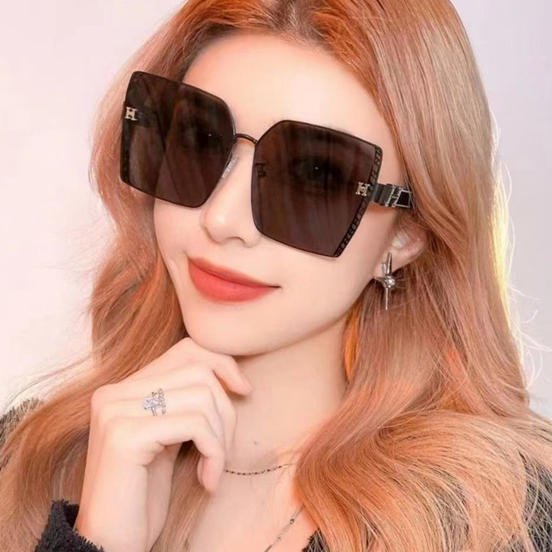 Elegant Oversized Square Women Luxury Female Sunglasses